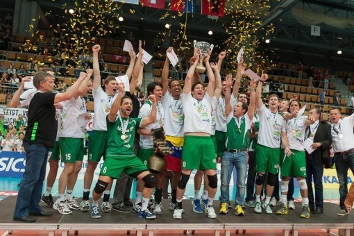 L’équipe de Volley Näfels ERIMA écrit une page d’histoire du sport suisse avec une victoire en coupe