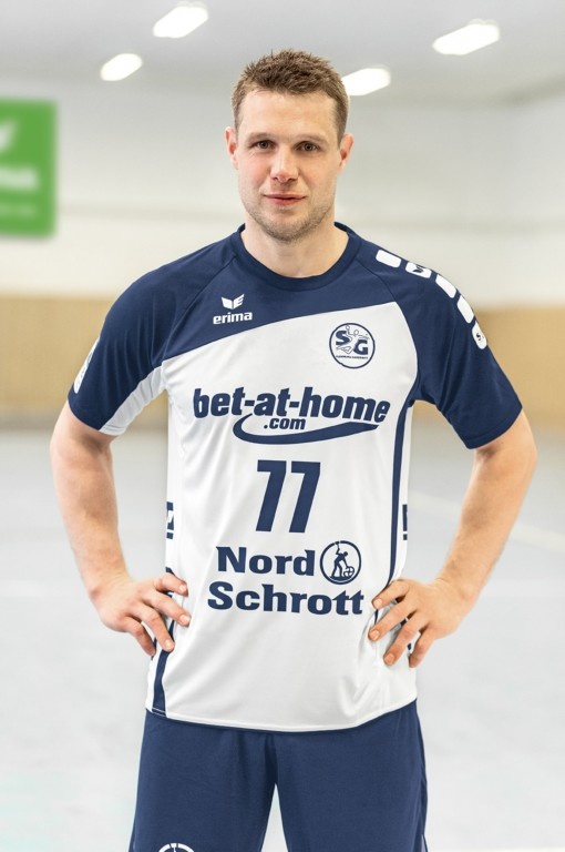 ERIMA prend avec Michael V. Knudsen  une star du handball sous contrat